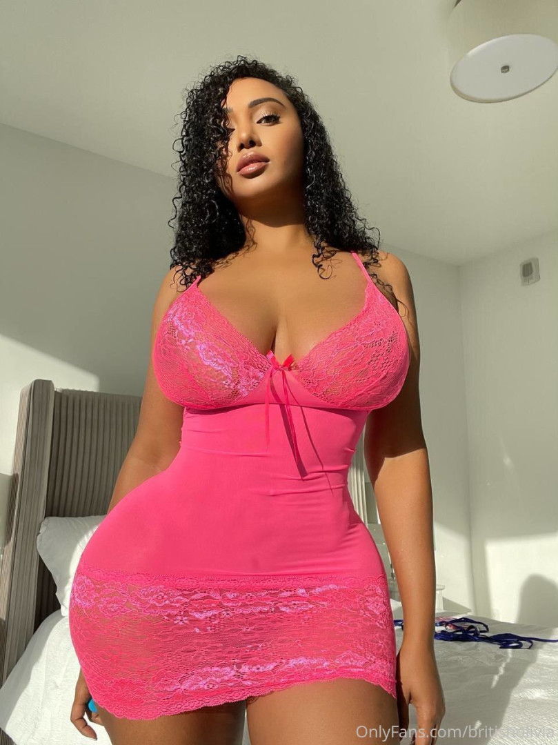 Photo by britisholivia published on October 16,2023 13:48:30 - BestThots