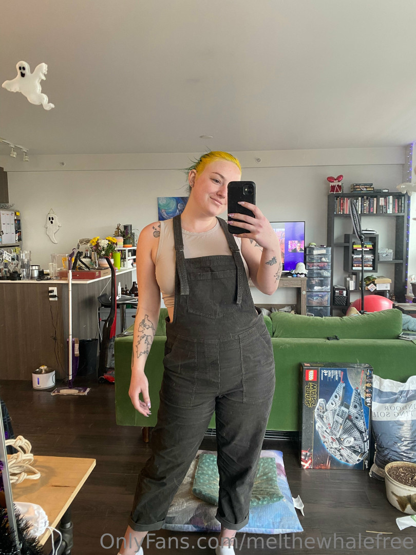 Photo by melthewhalefree published on July 7,2023 14:53:14 - BestThots
