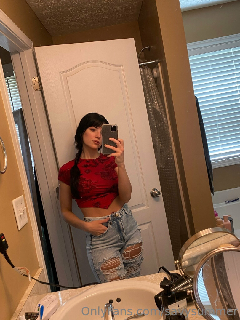 Photo by savysummer published on June 1,2023 13:11:31 - BestThots