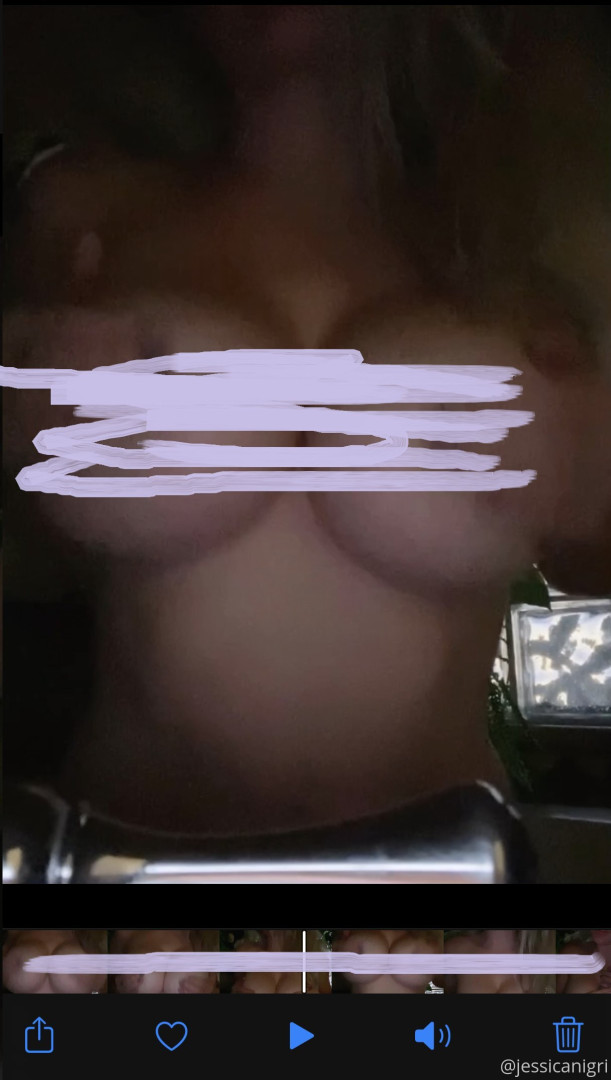 Photo by jessicanigri published on August 30,2023 11:00:41 - BestThots