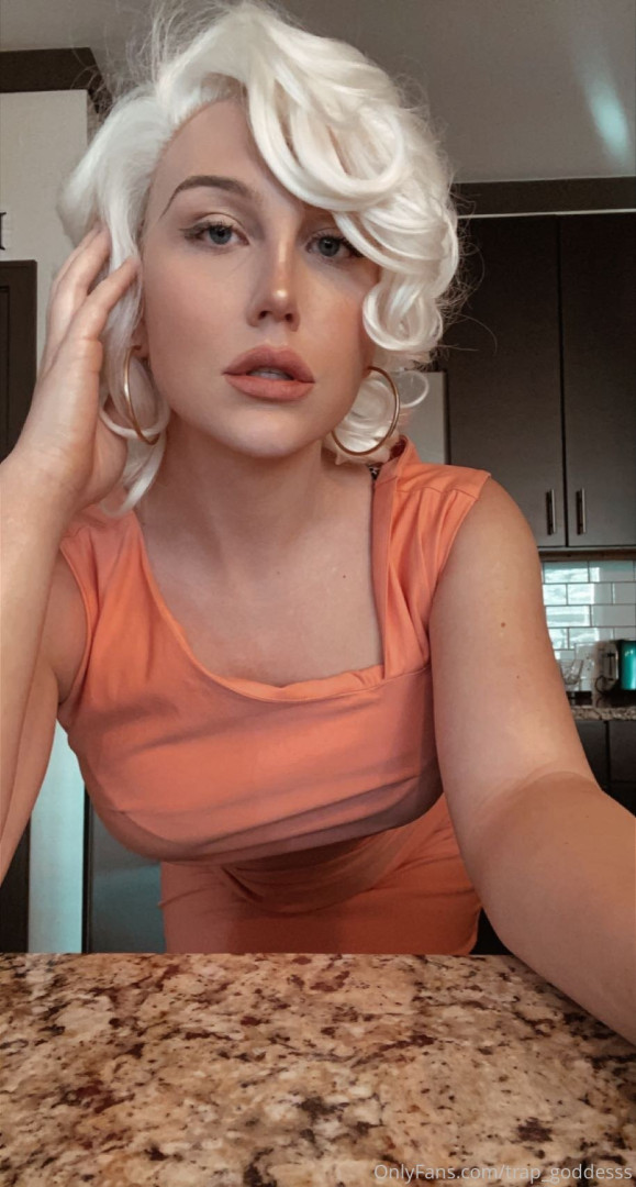Photo by trap_goddesss published on June 12,2023 16:35:20 - BestThots