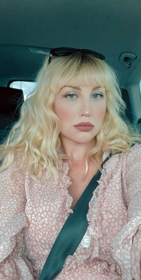 Photo by trap_goddesss published on June 12,2023 16:35:56 - BestThots