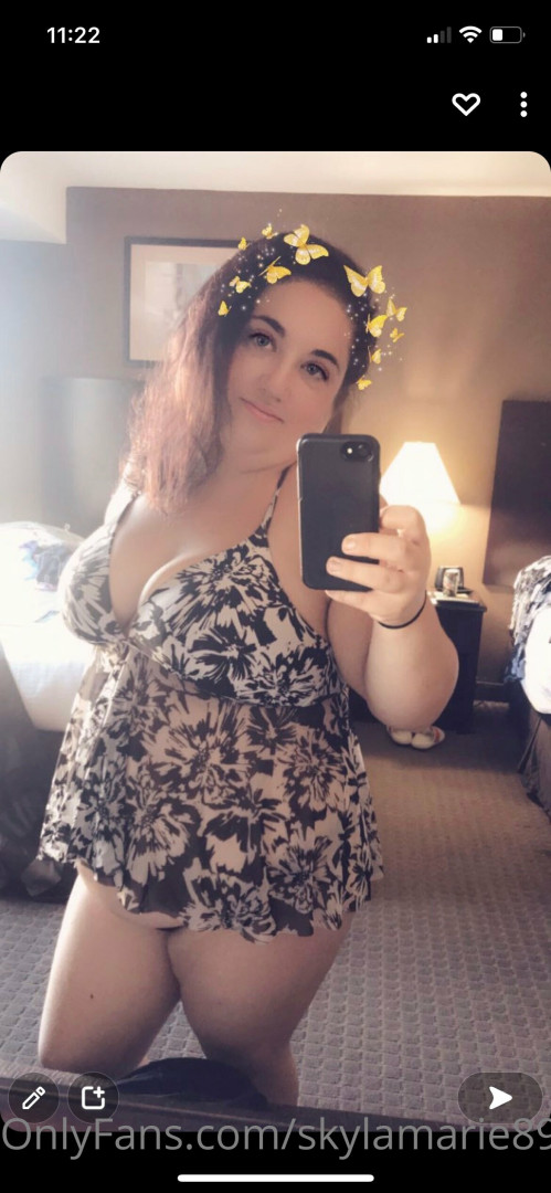 Photo by skylamarie89 published on May 17,2023 22:51:46 - BestThots