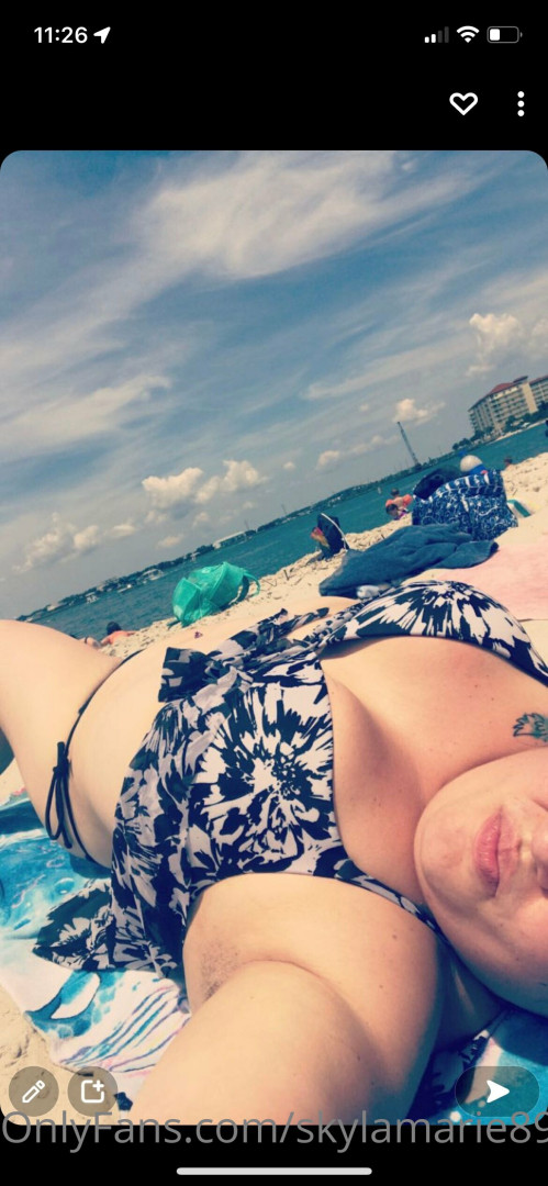 Photo by skylamarie89 published on May 17,2023 22:51:53 - BestThots