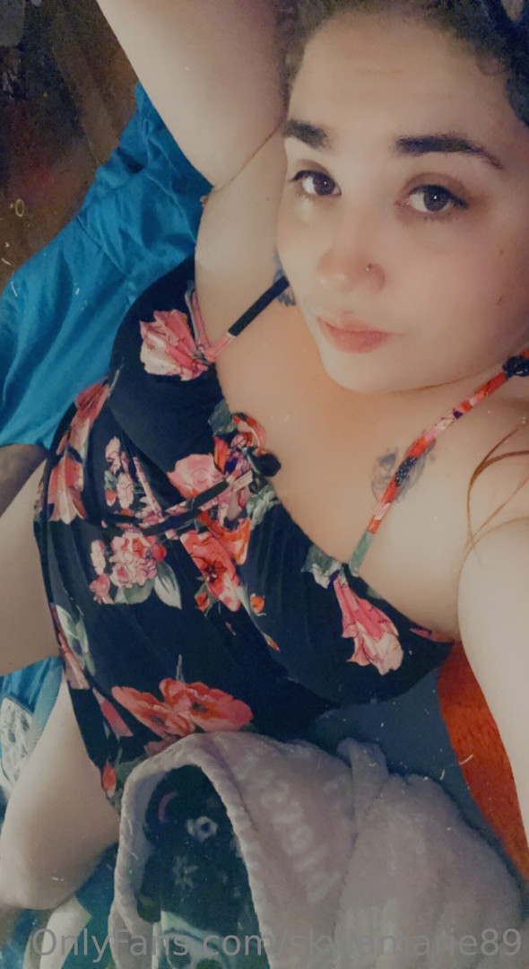 Photo by skylamarie89 published on May 17,2023 22:51:56 - BestThots