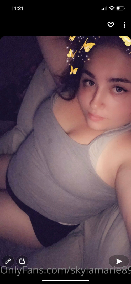 Photo by skylamarie89 published on May 17,2023 22:52:06 - BestThots