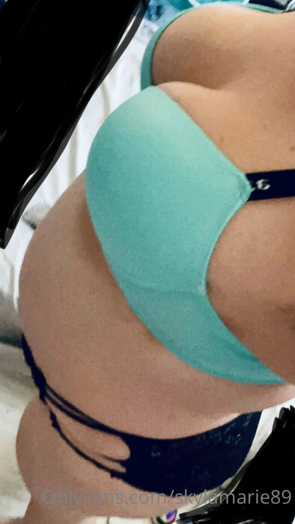 Photo by skylamarie89 published on May 17,2023 22:52:12 - BestThots