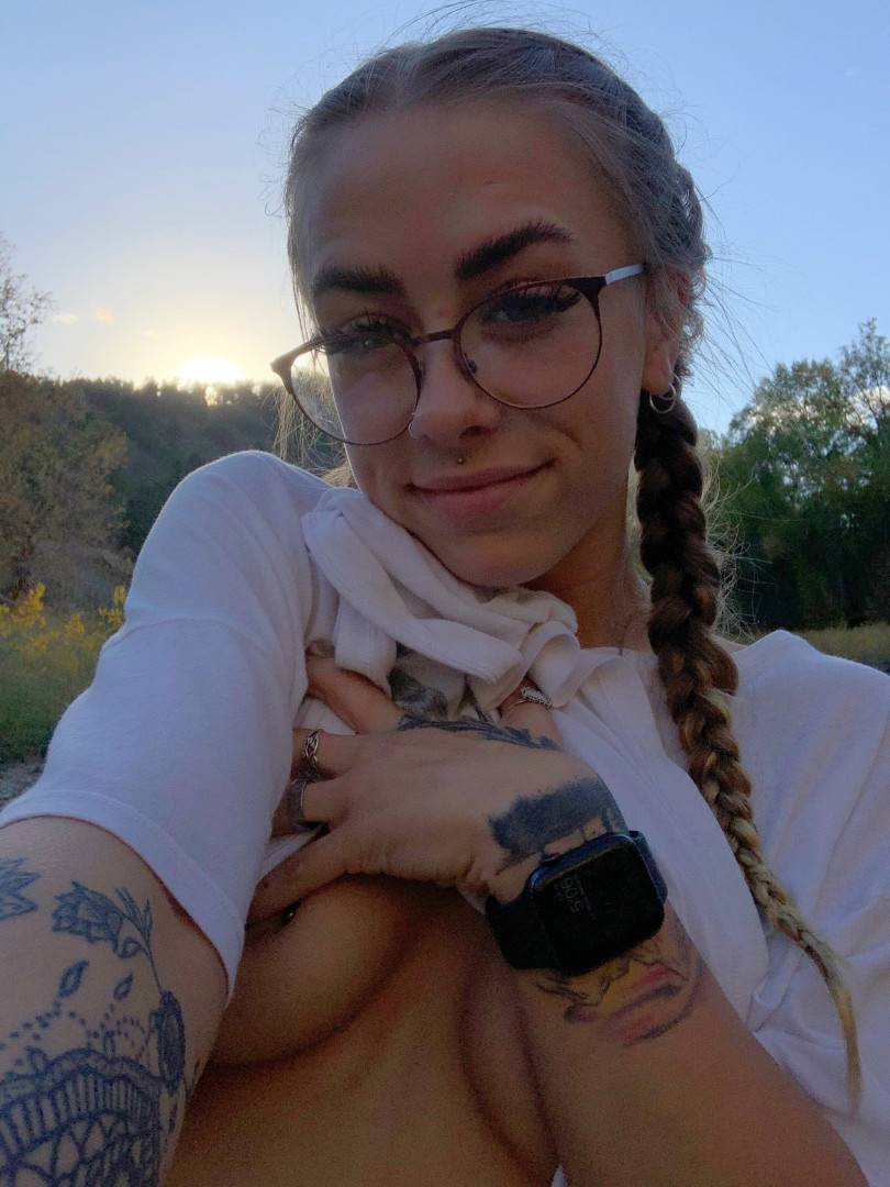 Photo by sweetlydakota published on October 14,2023 15:42:36 - BestThots