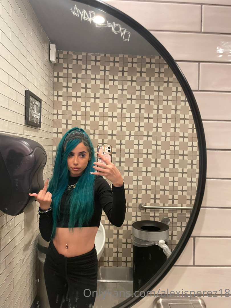 Photo by alexisperez18 published on November 20,2023 09:22:36 - BestThots