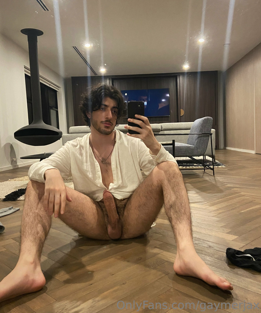 Photo by gaymerjax published on July 13,2023 02:24:46 - BestThots