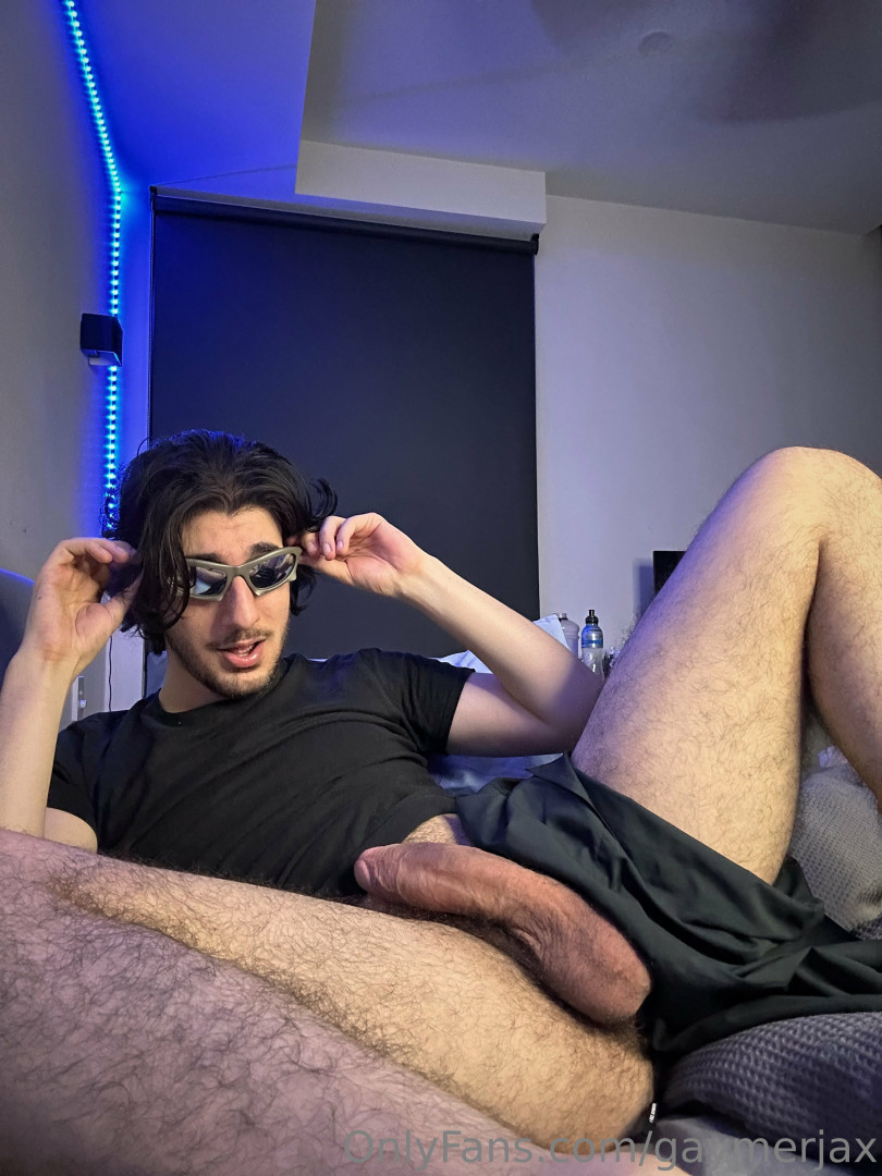 Photo by gaymerjax published on July 13,2023 02:27:06 - BestThots