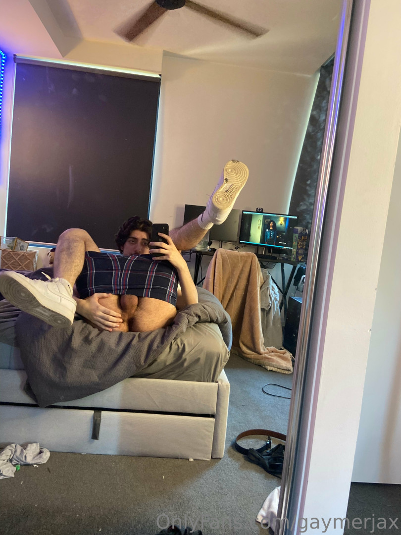 Photo by gaymerjax published on July 13,2023 02:27:09 - BestThots