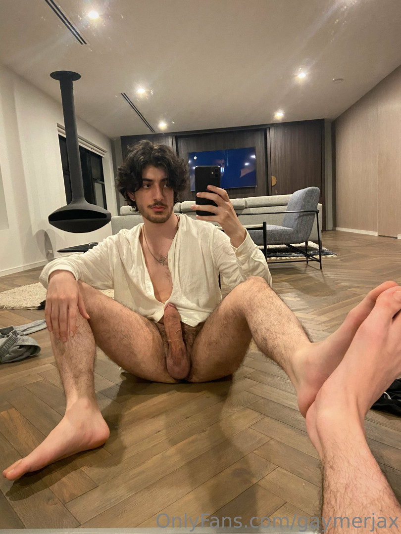 Photo by gaymerjax published on July 13,2023 02:28:01 - BestThots