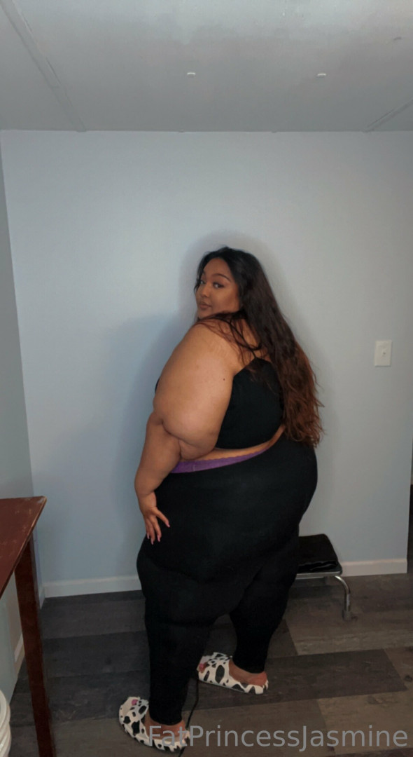 Photo by ssbbwprincessjasmine published on May 17,2023 16:46:03 - BestThots