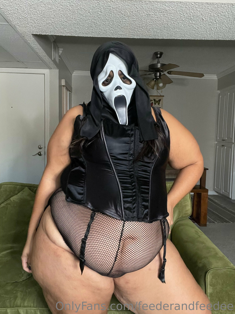 Photo by feederandfeedee published on October 14,2023 23:55:24 - BestThots