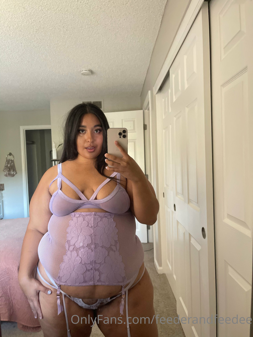 Photo by feederandfeedee published on October 14,2023 23:56:56 - BestThots