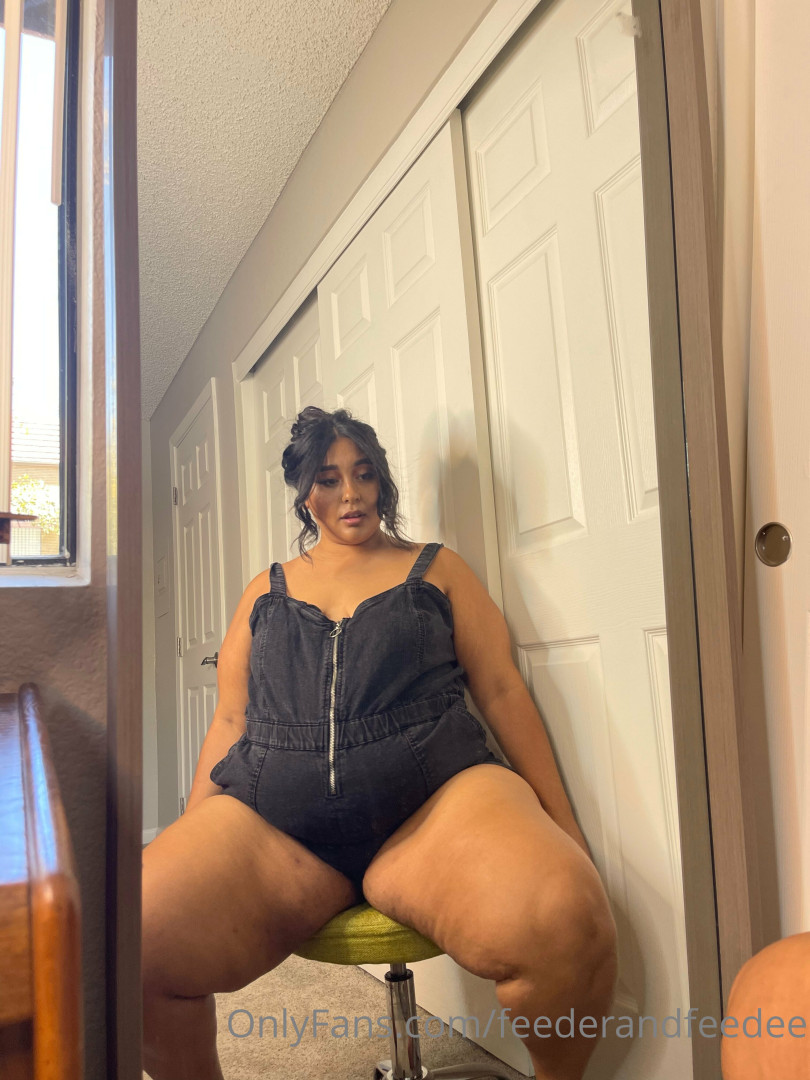 Photo by feederandfeedee published on October 15,2023 00:17:13 - BestThots