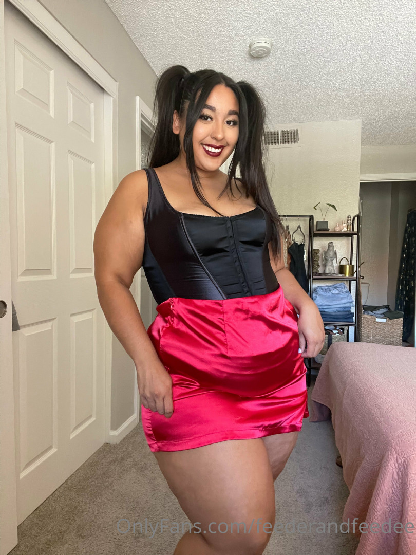 Photo by feederandfeedee published on October 15,2023 10:12:30 - BestThots