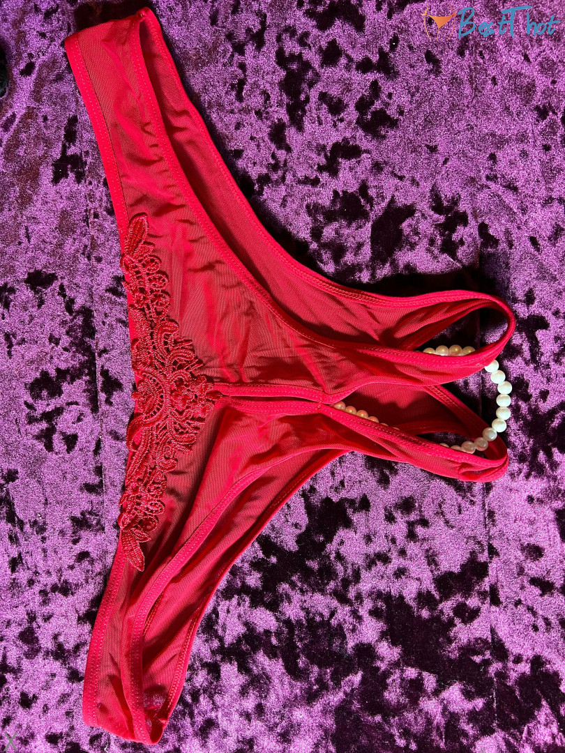 Photo by sugarsweetmeatpie published on December 13,2024 16:03:03 - BestThots