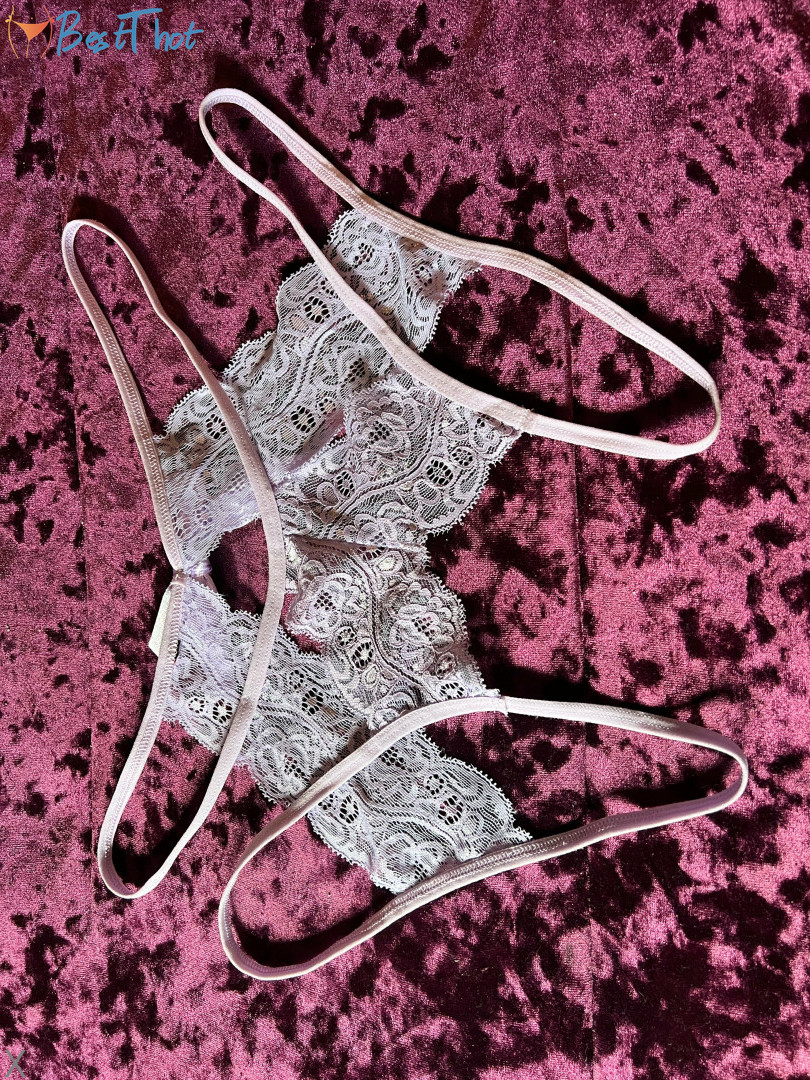 Photo by sugarsweetmeatpie published on December 13,2024 16:03:49 - BestThots