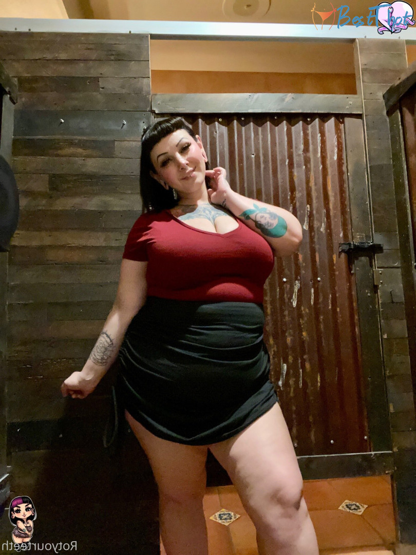 Photo by sugarsweetmeatpie published on December 13,2024 16:04:00 - BestThots