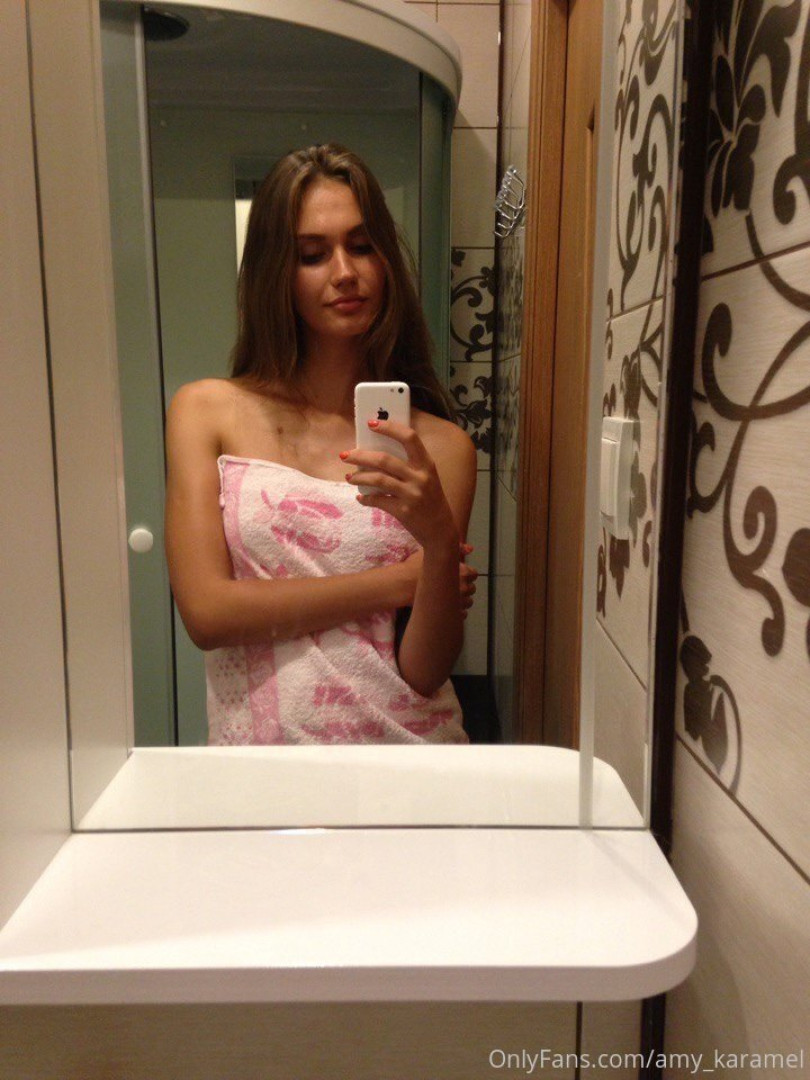 Photo by karamelka_katvip published on October 16,2023 00:31:02 - BestThots
