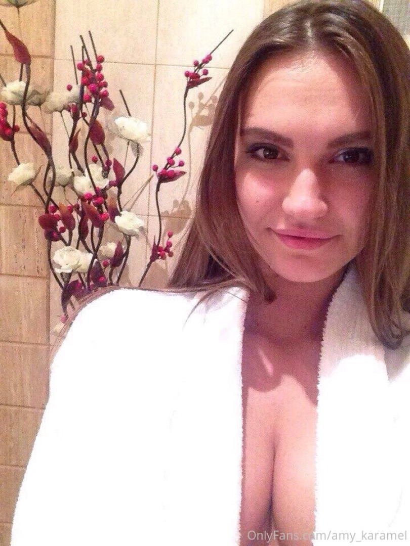 Photo by karamelka_katvip published on October 16,2023 00:51:36 - BestThots