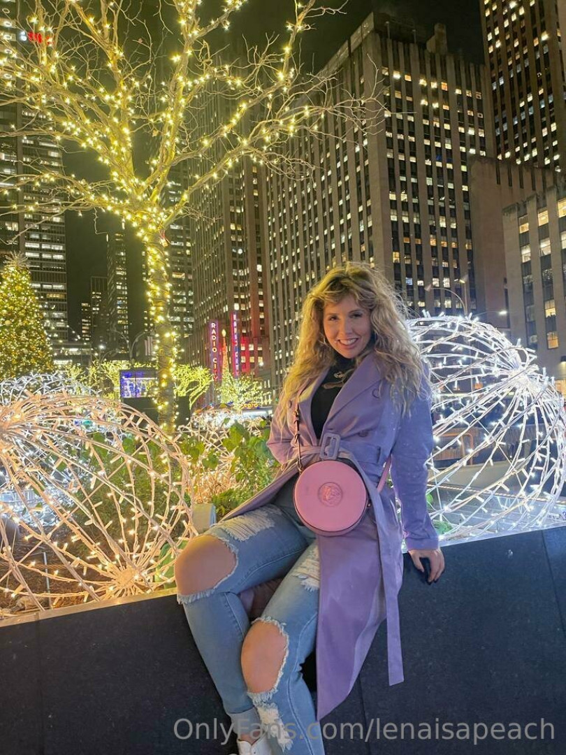 Photo by lenaisapeach published on August 27,2023 14:38:52 - BestThots