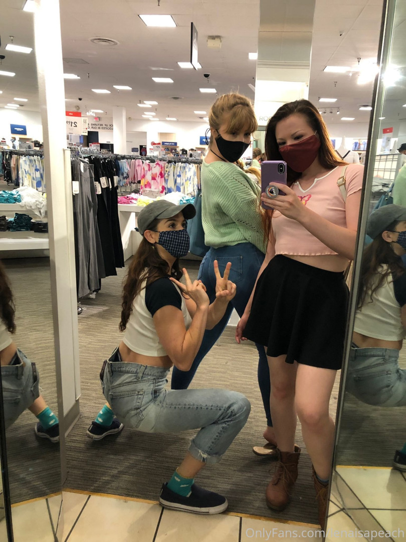 Photo by lenaisapeach published on August 27,2023 14:49:16 - BestThots