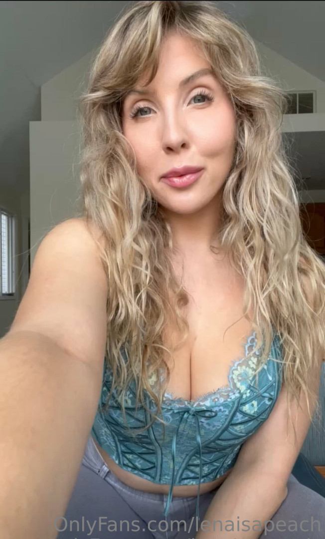 Photo by lenaisapeach published on August 27,2023 14:52:14 - BestThots