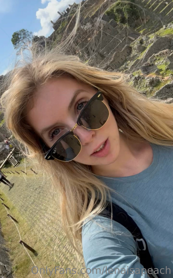 Photo by lenaisapeach published on August 27,2023 14:52:53 - BestThots