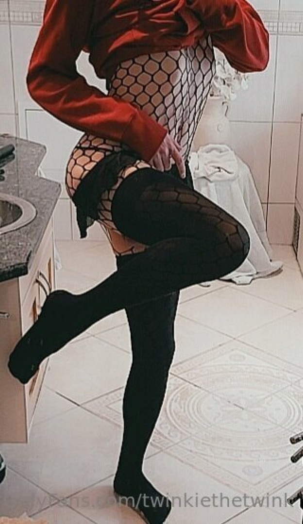 Photo by twinkiethetwink published on July 2,2023 00:20:01 - BestThots