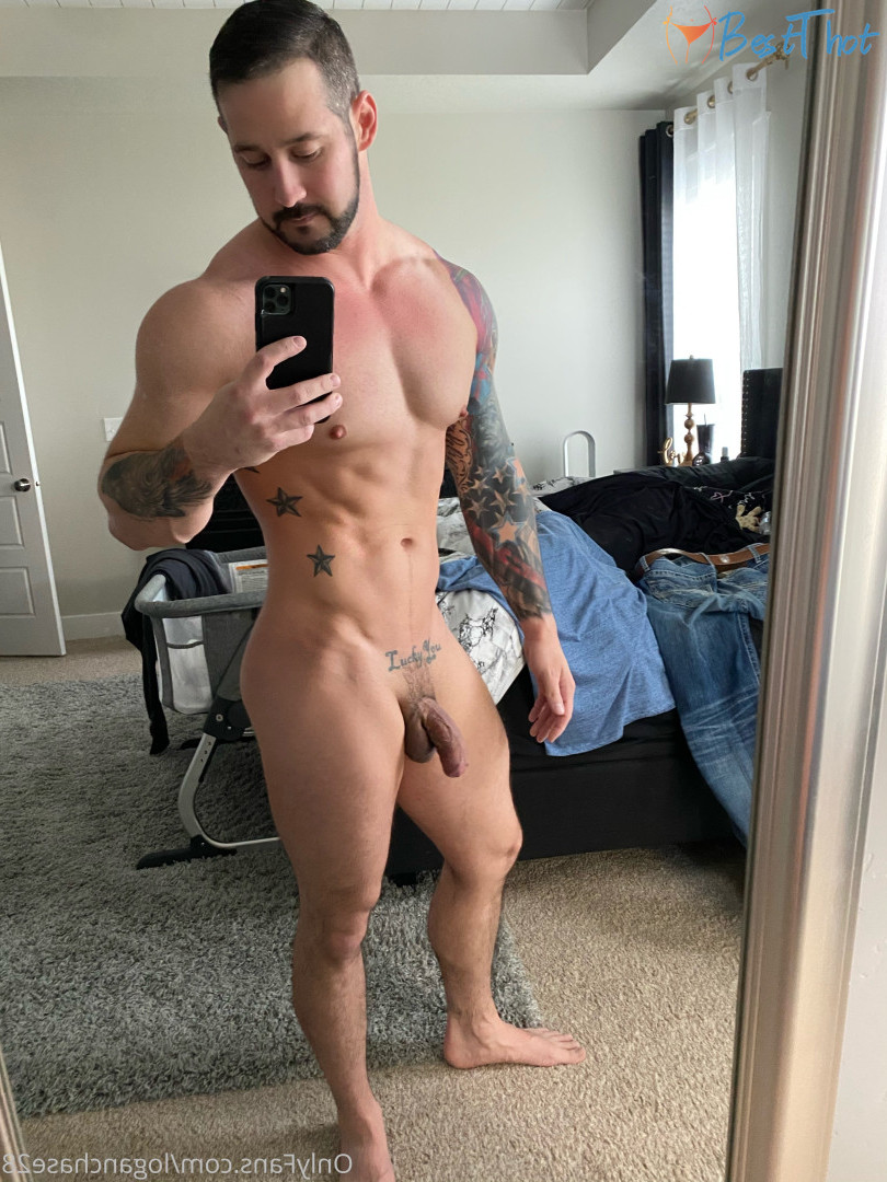 Photo by loganchase28 published on January 2,2025 19:21:04 - BestThots