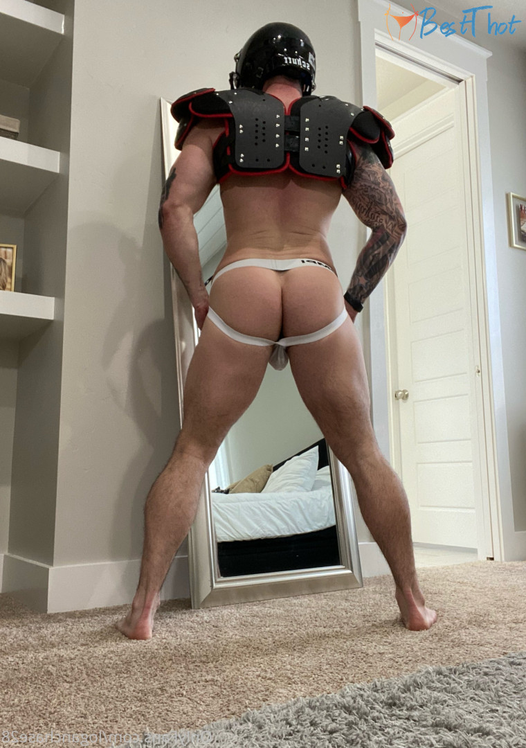 Photo by loganchase28 published on January 2,2025 19:21:42 - BestThots