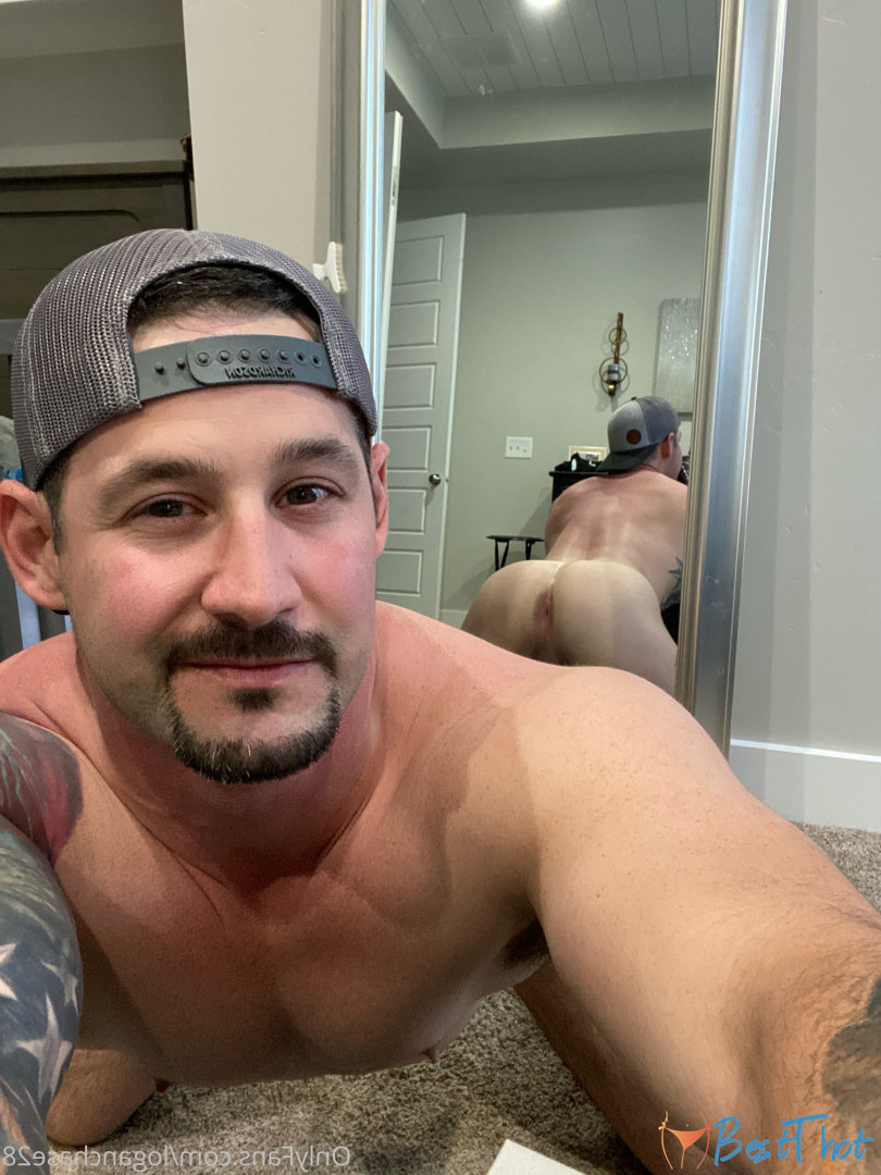 Photo by loganchase28 published on January 2,2025 19:22:37 - BestThots