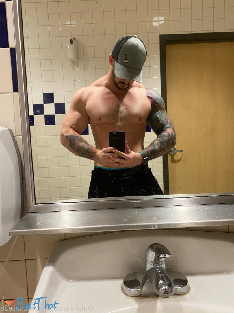 loganchase28 #9617796
