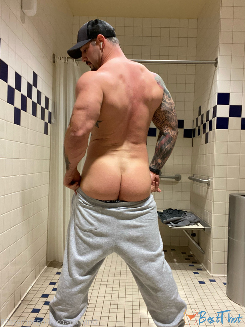 Photo by loganchase28 published on January 2,2025 19:24:32 - BestThots