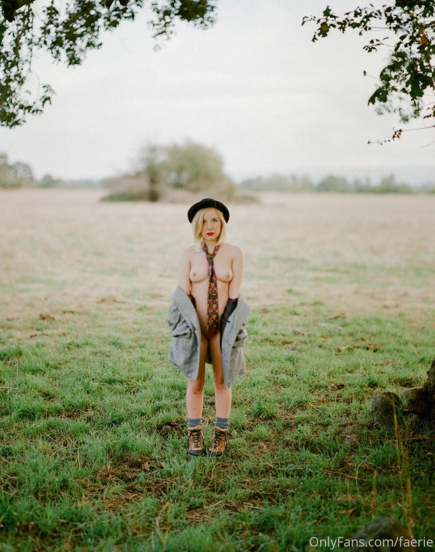 Photo by faerie published on January 14,2024 03:11:59 - BestThots