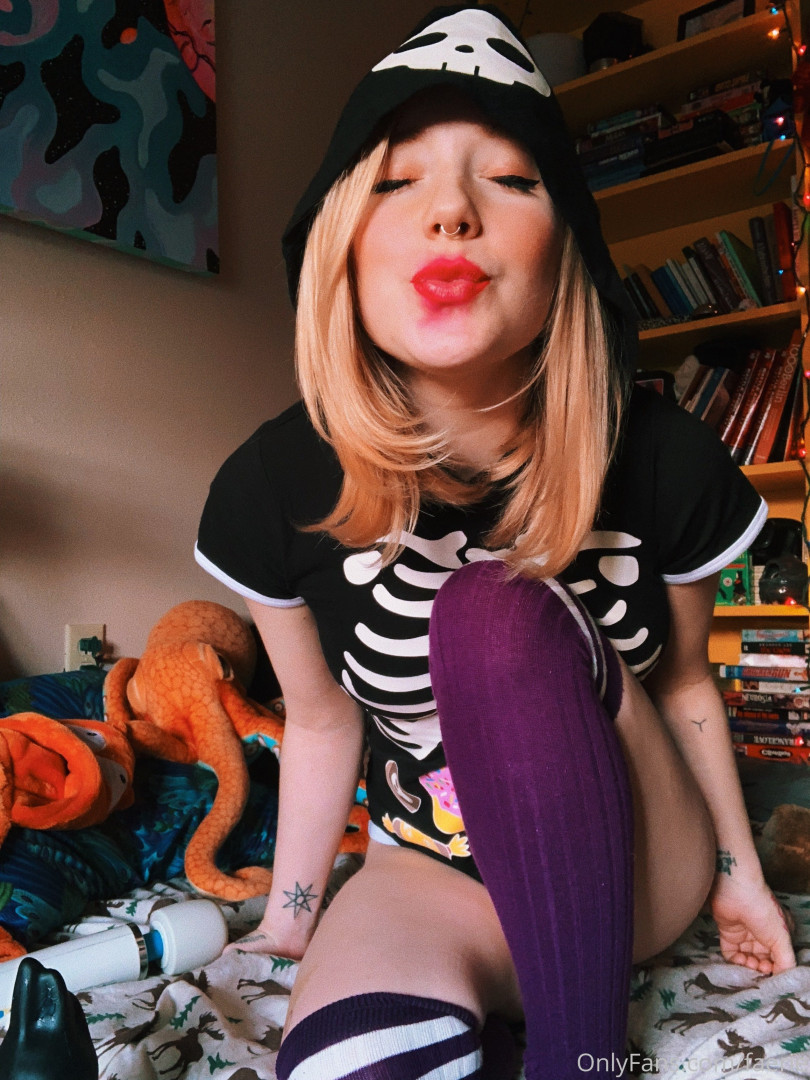 Photo by faerie published on January 14,2024 03:14:05 - BestThots