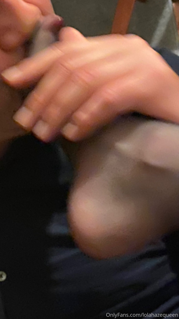 Photo by sendmoney123 published on October 16,2023 07:36:21 - BestThots