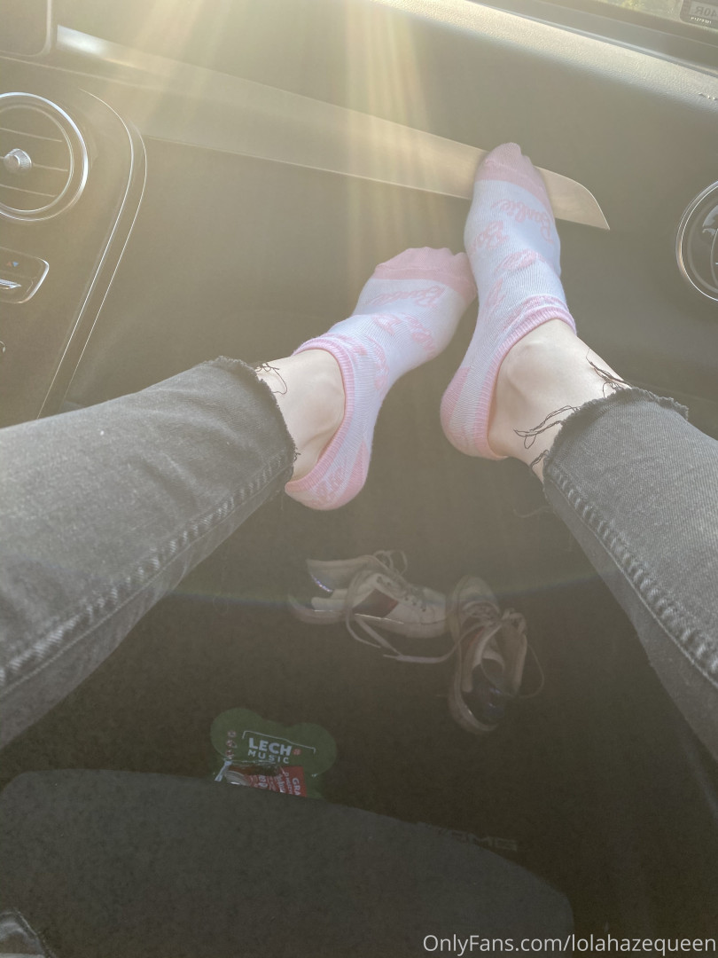 Photo by sendmoney123 published on October 16,2023 07:45:38 - BestThots