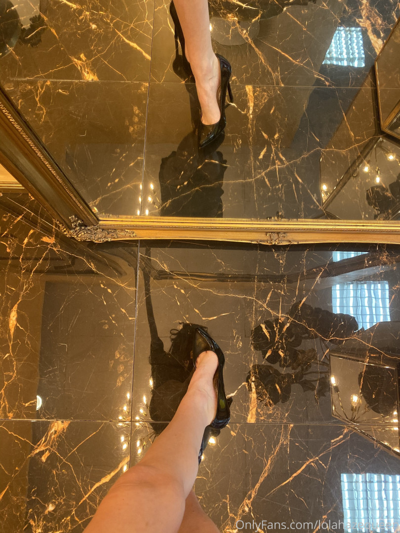 Photo by sendmoney123 published on October 16,2023 08:17:52 - BestThots