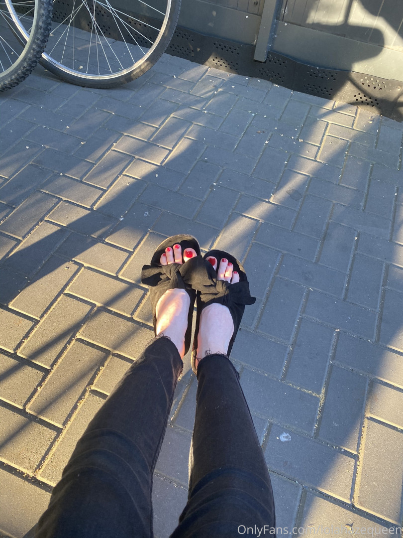 Photo by sendmoney123 published on October 16,2023 08:54:14 - BestThots