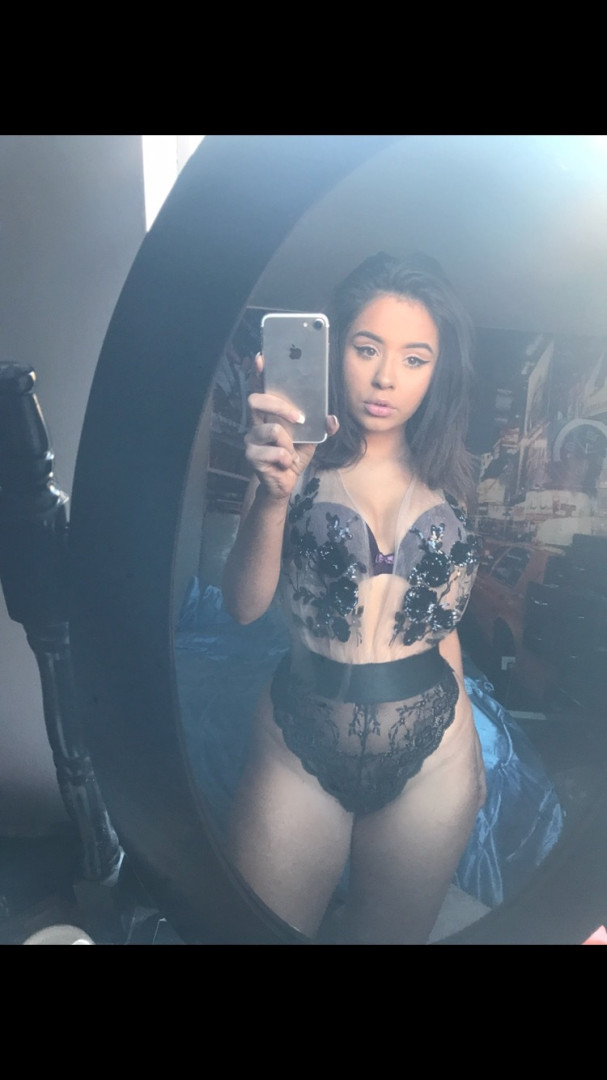 Photo by findomcandice published on October 15,2023 02:44:03 - BestThots