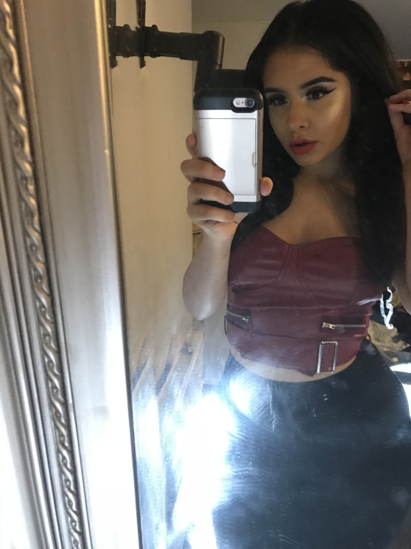 Photo by findomcandice published on October 15,2023 08:17:19 - BestThots