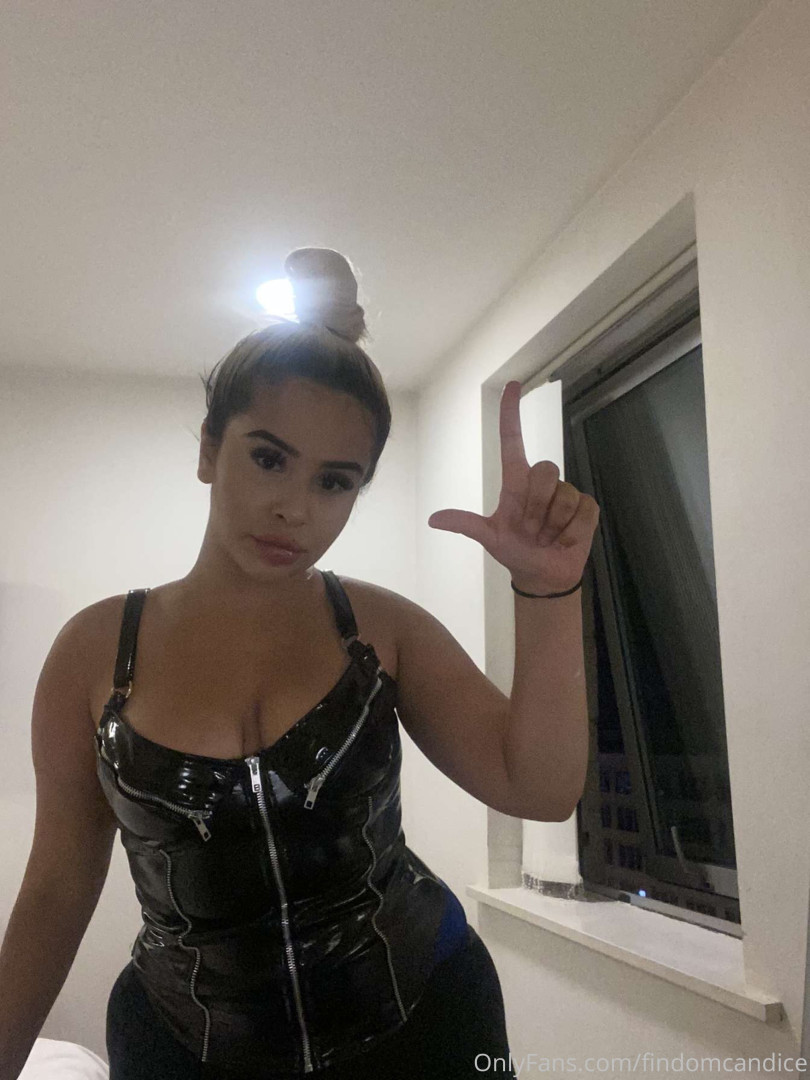Photo by findomcandice published on October 15,2023 08:50:26 - BestThots