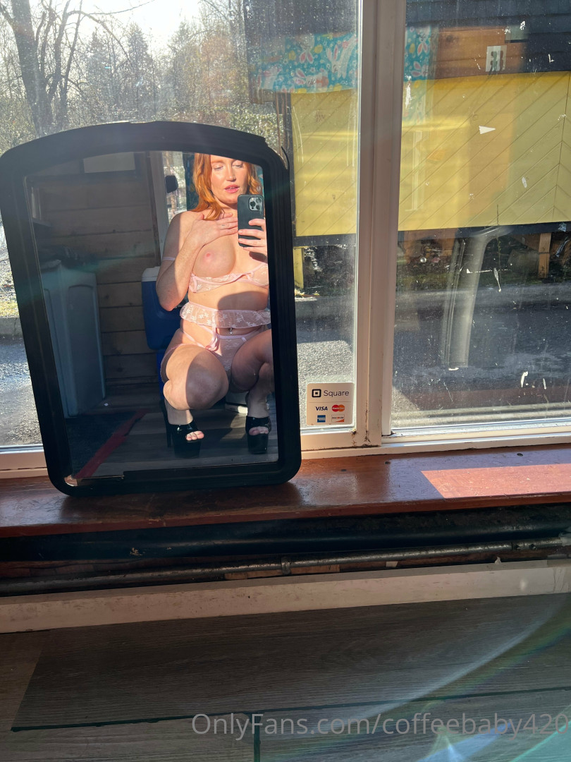 Photo by coffeebaby420 published on January 11,2024 01:17:06 - BestThots