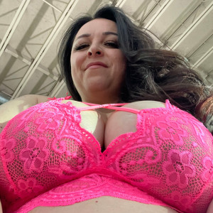 amandathickk #2699318