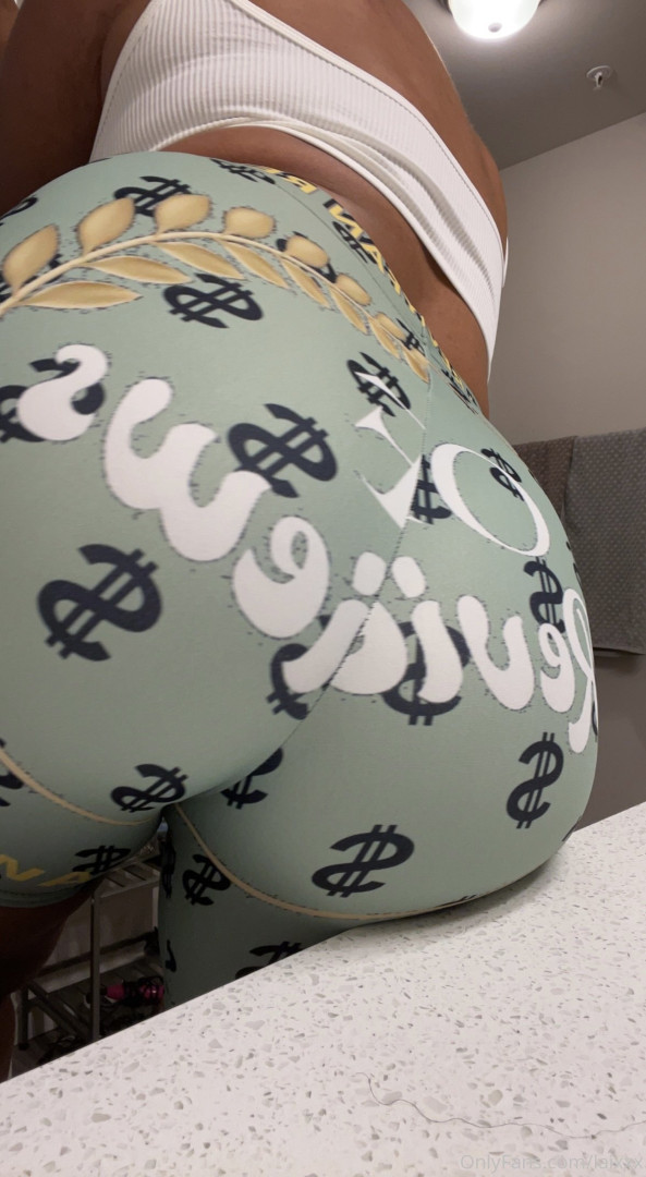Photo by laixxx published on June 8,2023 02:19:48 - BestThots