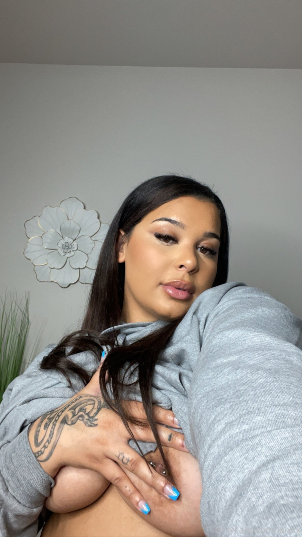 Photo by laixxx published on June 8,2023 02:35:19 - BestThots